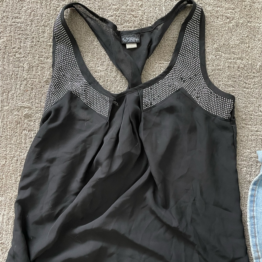 Black shirt